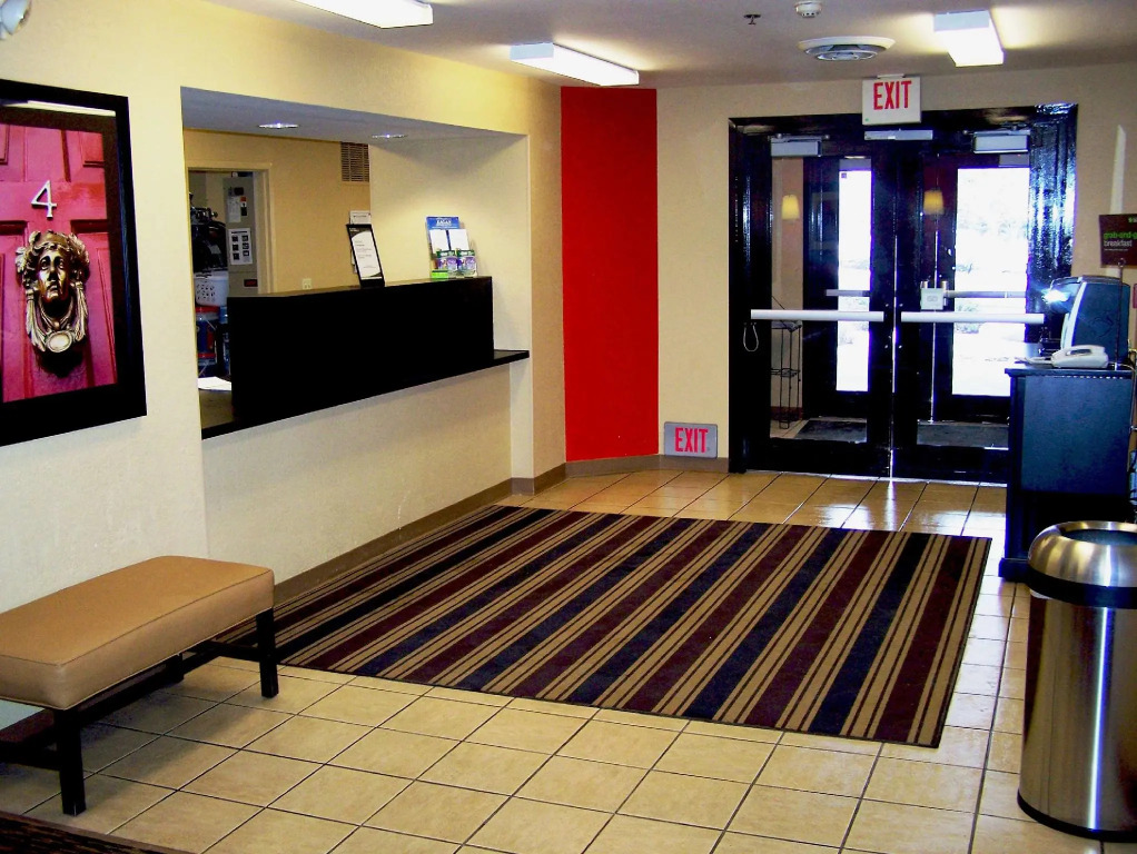 Studio 6 Extended Stay Minneapolis Airport Eagan MN