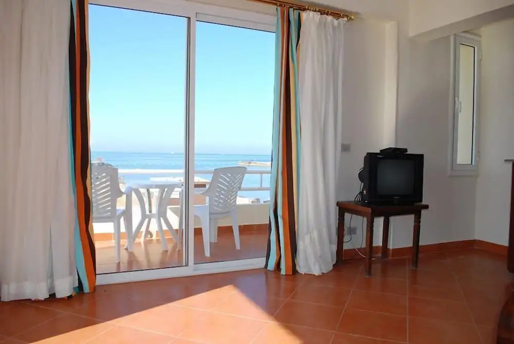 A1 Suites