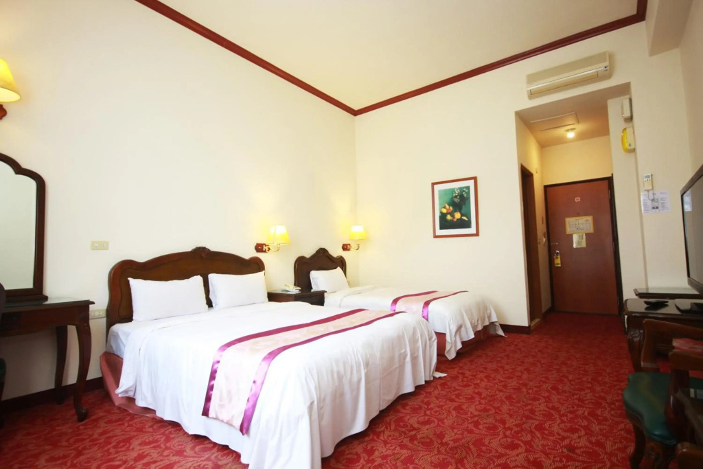 East Commercial Affairs Hotel