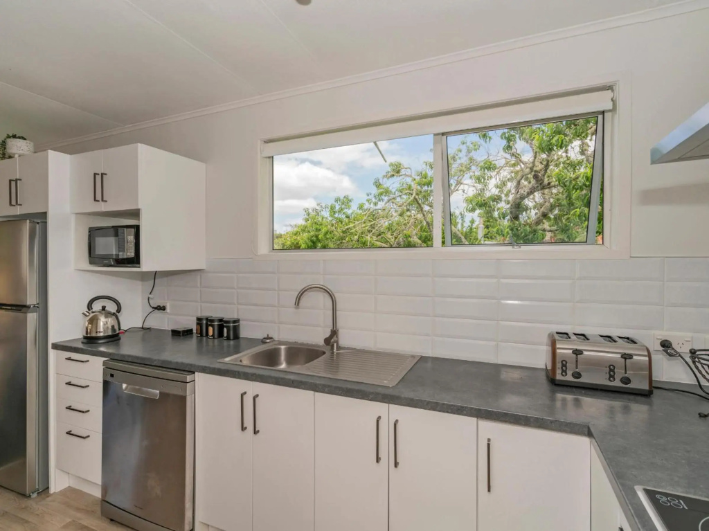 Bluebell - Whitianga Holiday Home