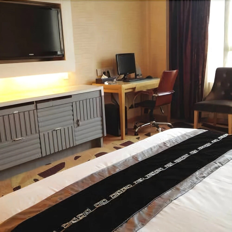 Tianen Holiday Inn