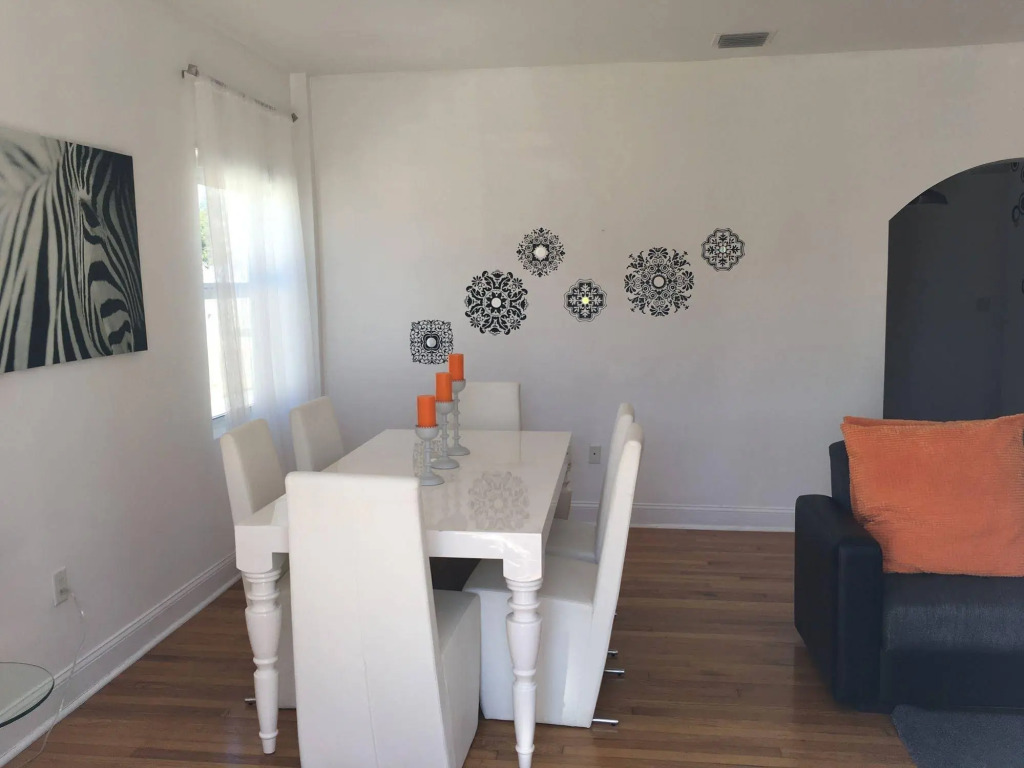 Chic Apartments at Miami Beach