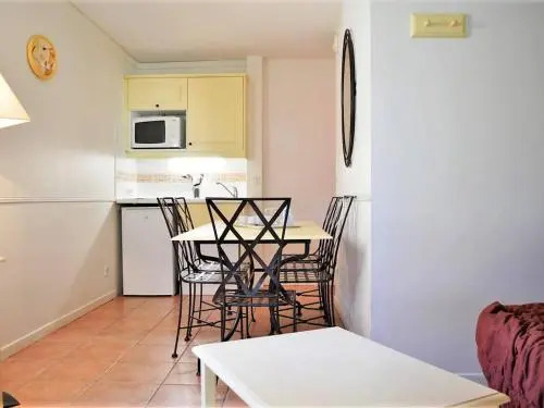 Apartment Pinede