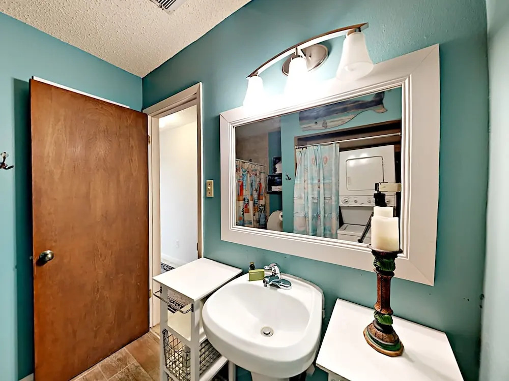 Fortuna Bay #4 - One Bedroom Condo