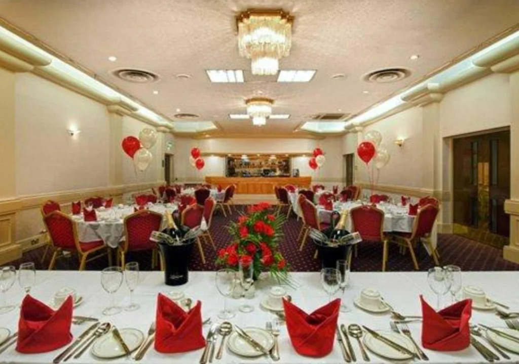 Superior Hotel