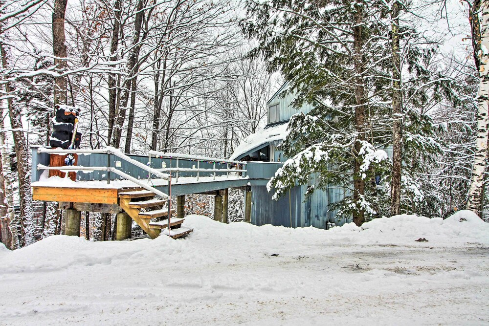 Walk to Ski Trails: Ludlow Home on Okemo Mountain