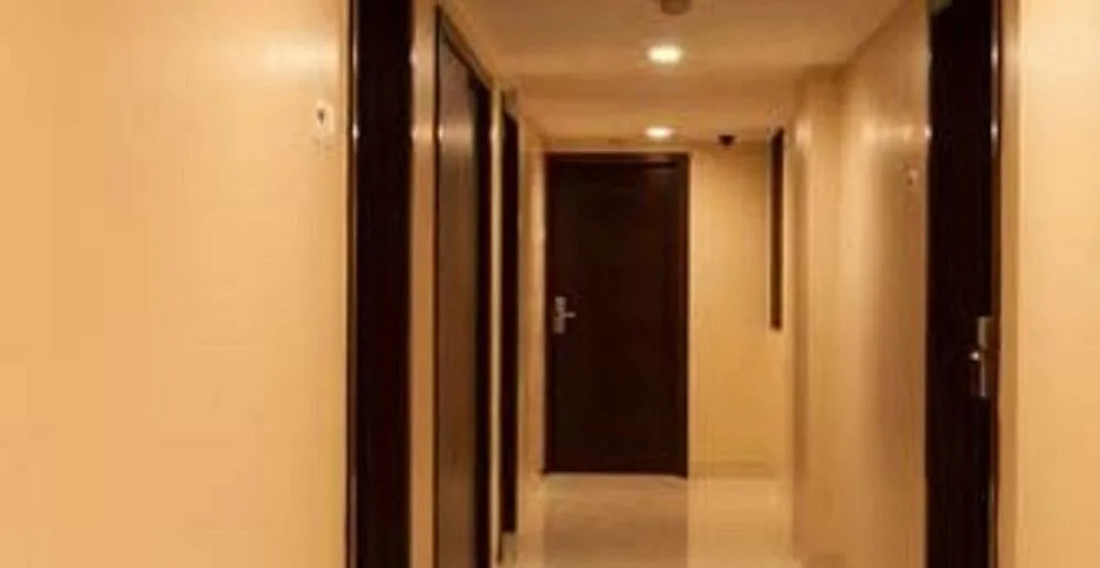 Hotel Red Palm