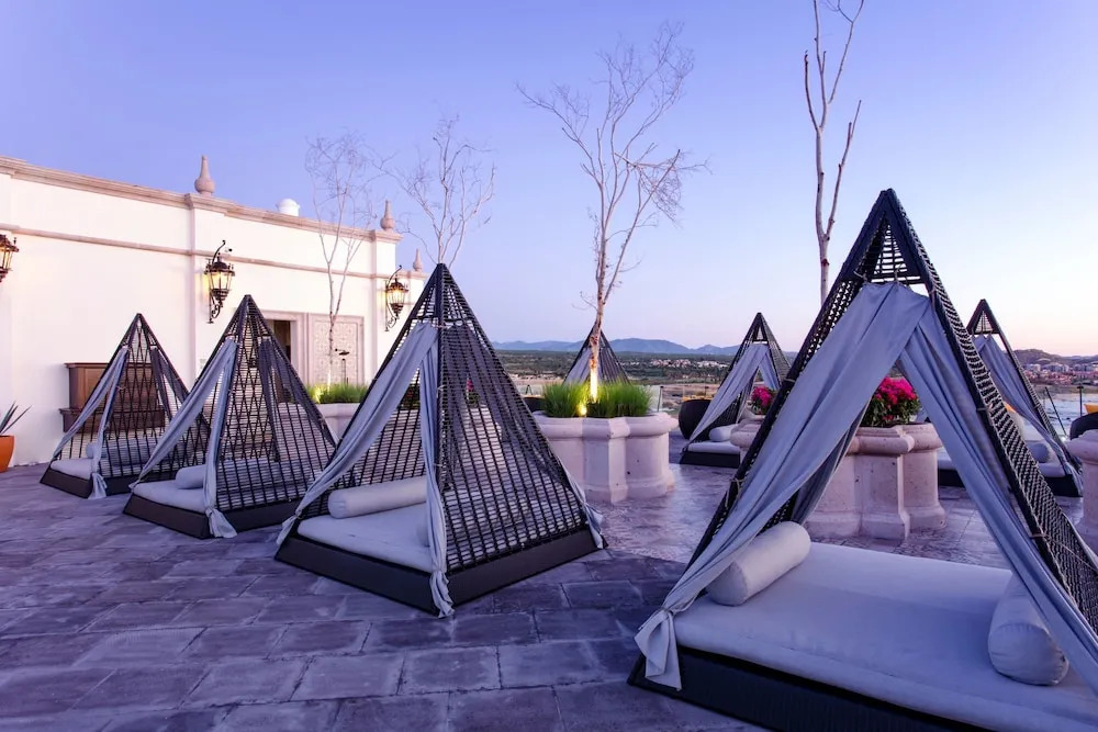 Vista Encantada