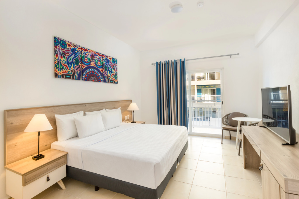 Decameron La Marina Guayabitos, Ramada All-Inclusive Resort