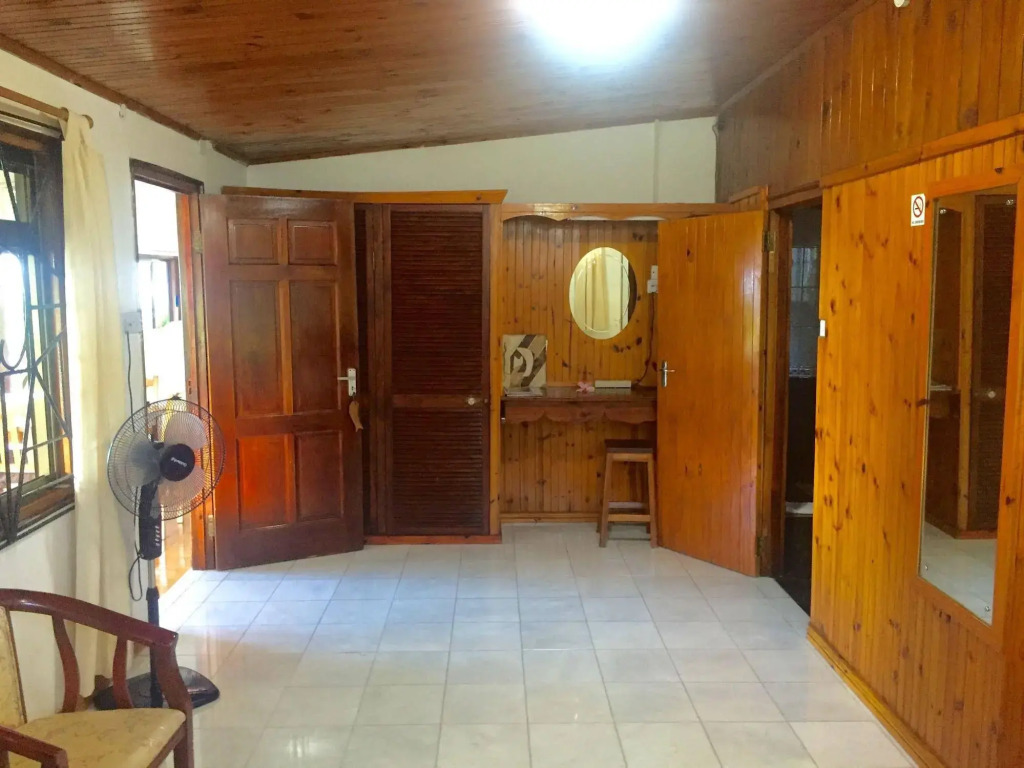 Amitie Chalets Praslin