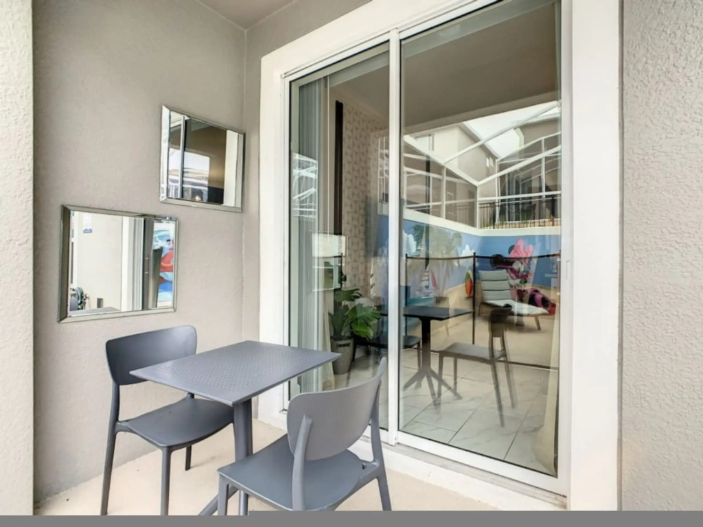 Themed Delight 5 Bed Champions Gate Home