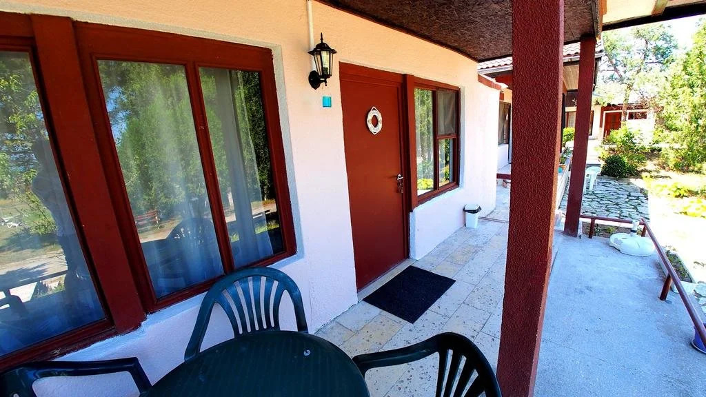 Alexander Bungalows