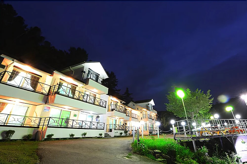 Gangchonwhite Castle Pension