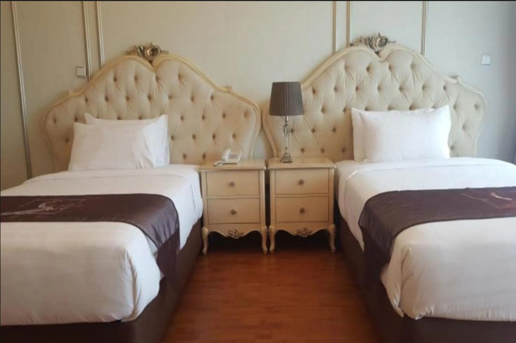 Lk Noble Suite