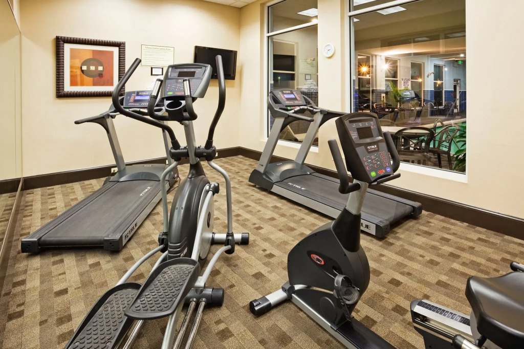 Holiday Inn Hotel & Suites Beaufort at Highway 21 by IHG