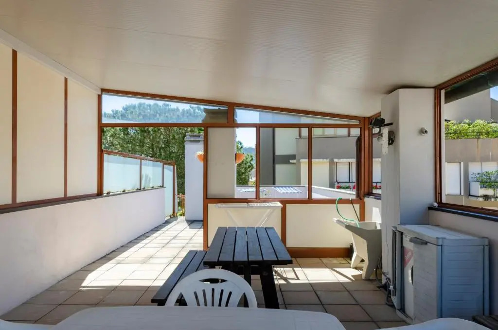 ALTIDO Apt for 4, with Private Rooftop Terrace and View