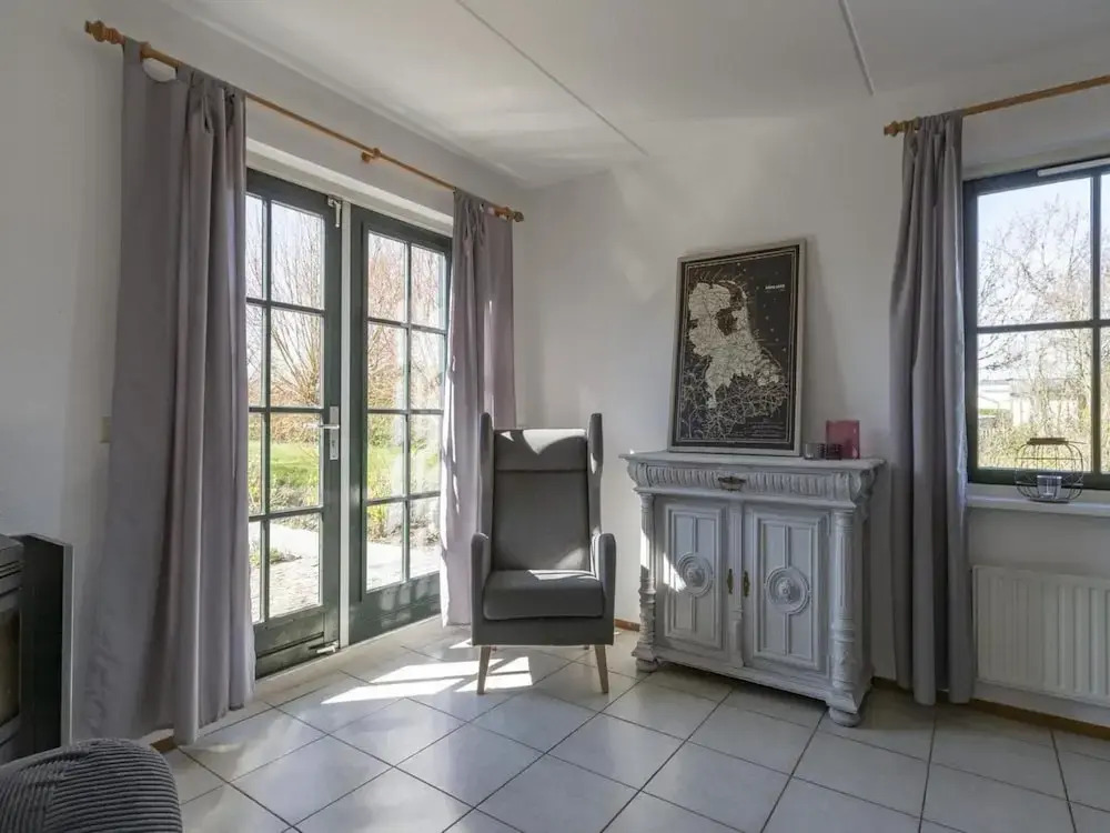 Stylish and Modern Furnished Holiday Villa