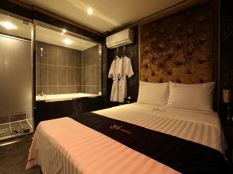 Yes Hotel