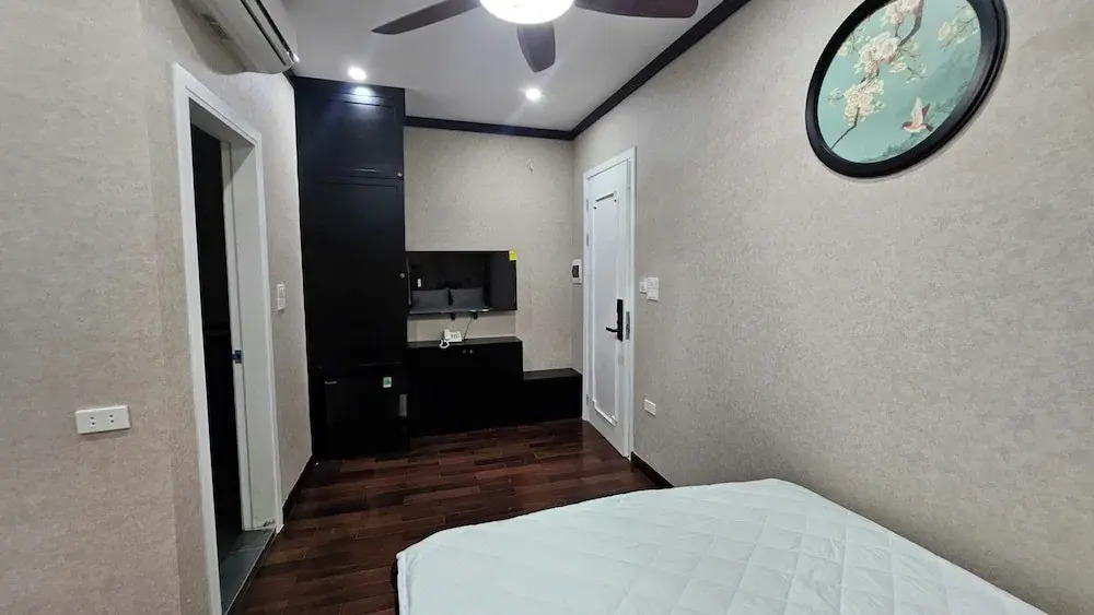 The Dahlia Hotel & Apartments