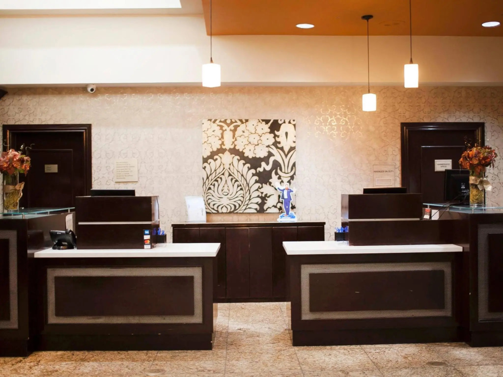 Crowne Plaza Hotel OKLAHOMA CITY