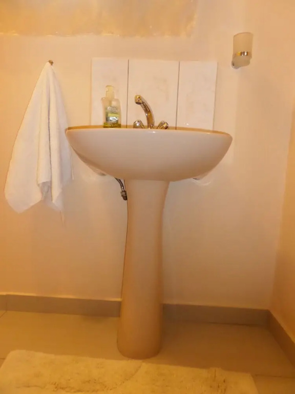 Iqhayiya Guest House
