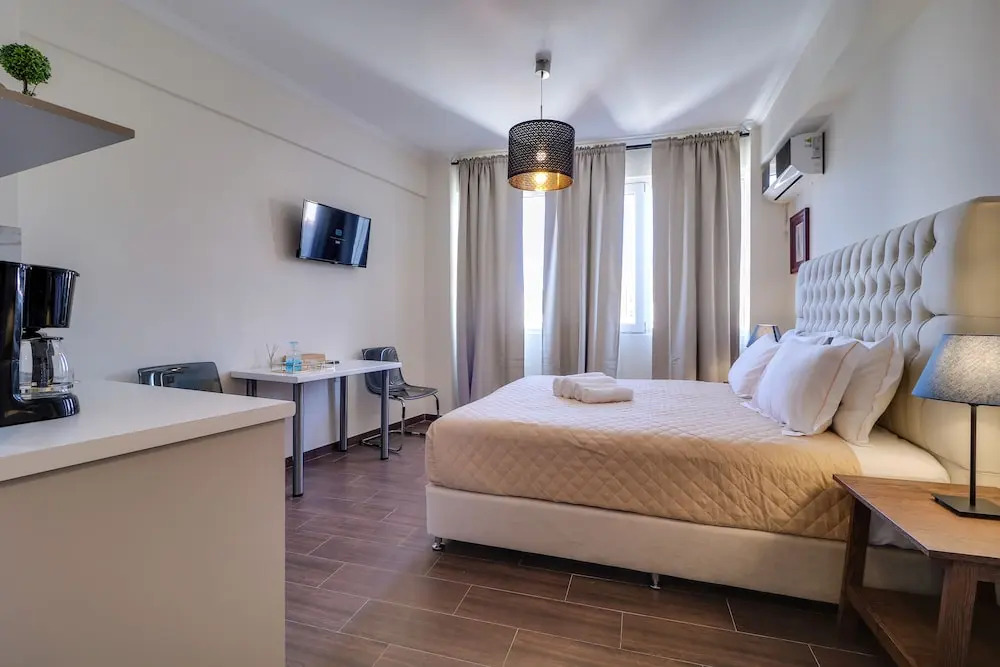 Monastiraki 510 SuperHost Hub