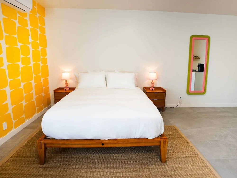 Standard Room, 1 Queen Bed With Sofa Bed, Kitchenette
