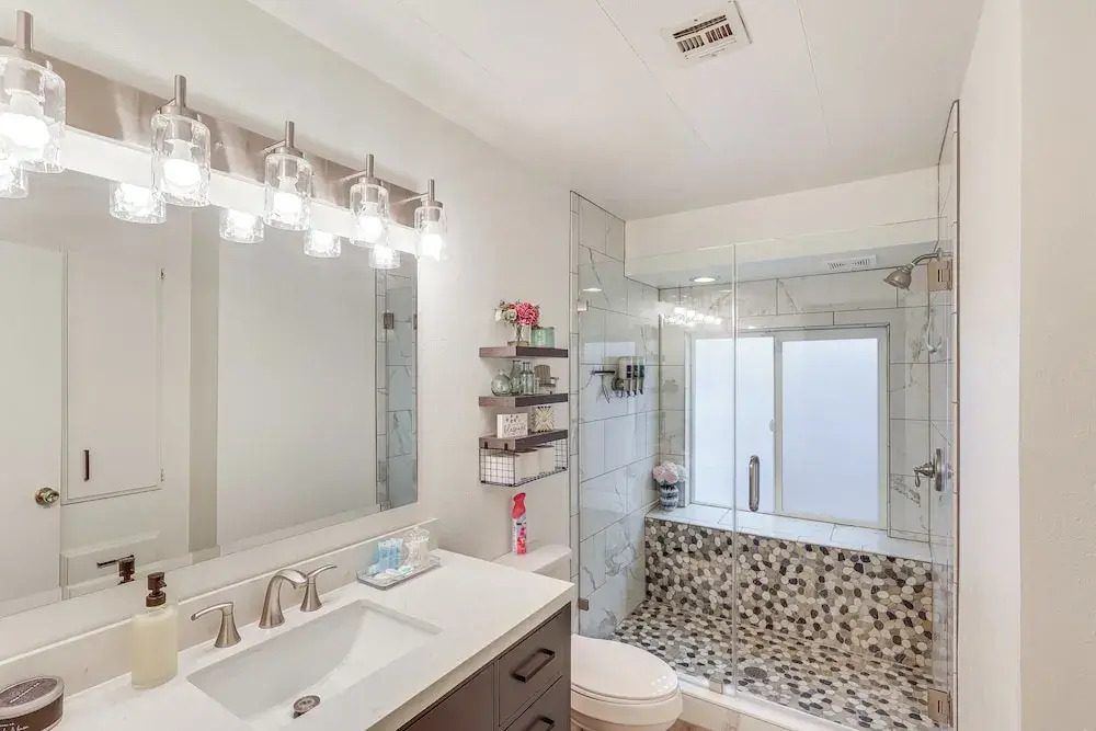 Riverfront Bullhead City House w/ Balcony!