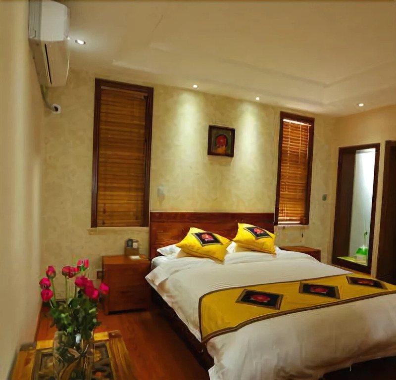 Dali Qianbaidu Inn
