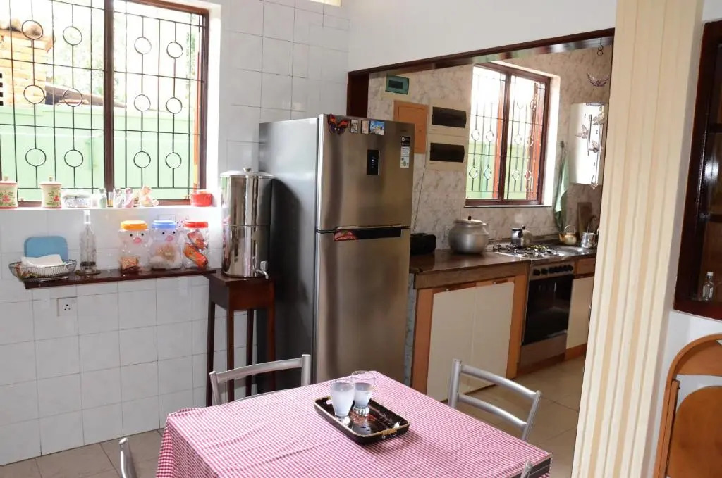 Gondolas Home Stay