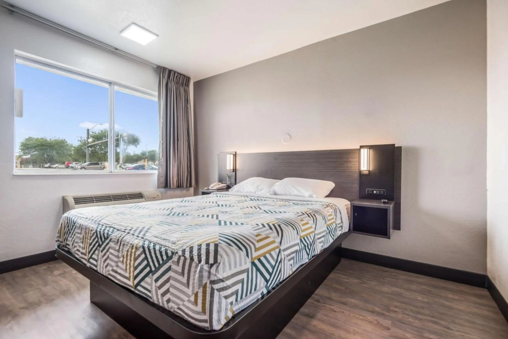 Motel 6-College Station, TX - Bryan