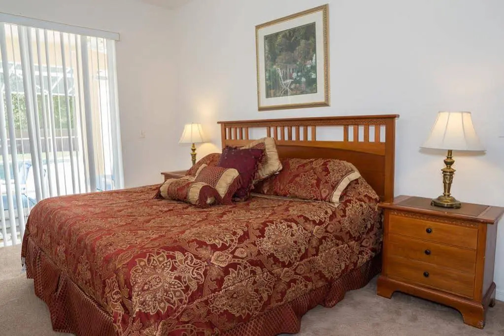 IPG Florida Vacation Homes Bella Piazza Resort