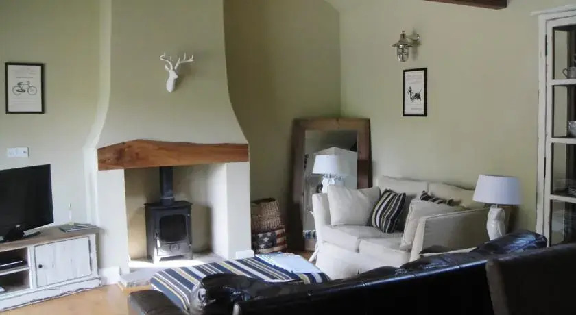 Dockenbush Cottage