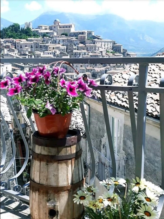 La casa nel borgo