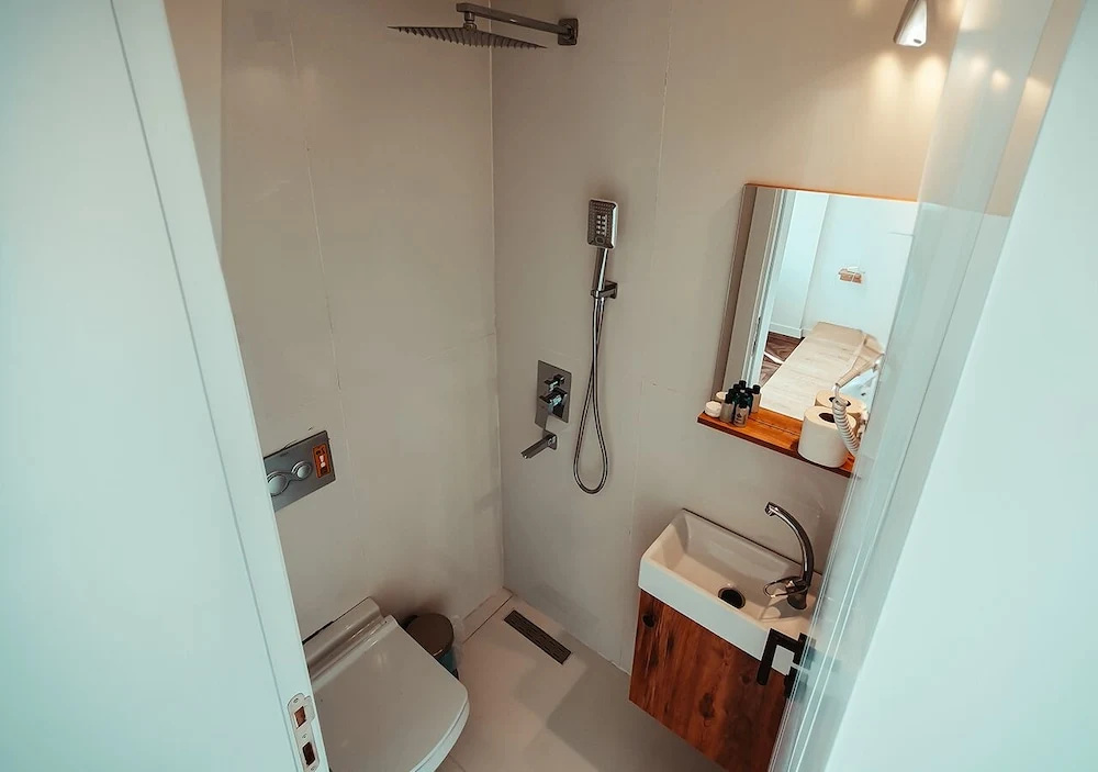 Deniz Otel