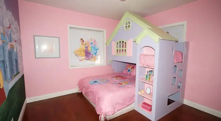 Castle House 7