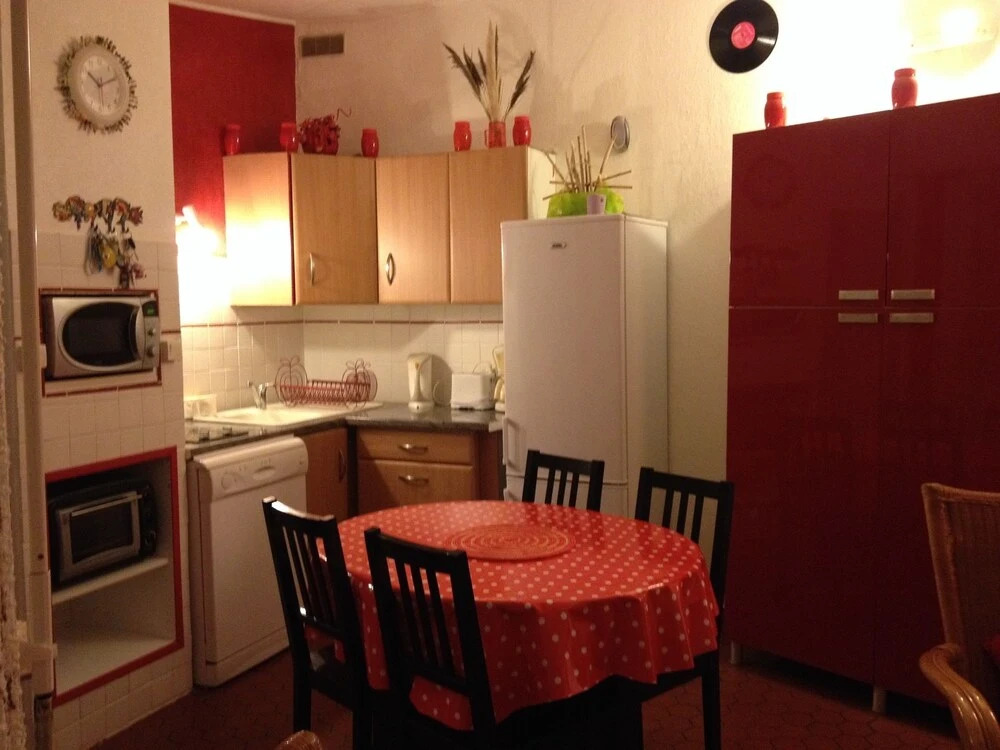Comfortable, 2-bedroom House in Torreilles With Furnished Terrace and