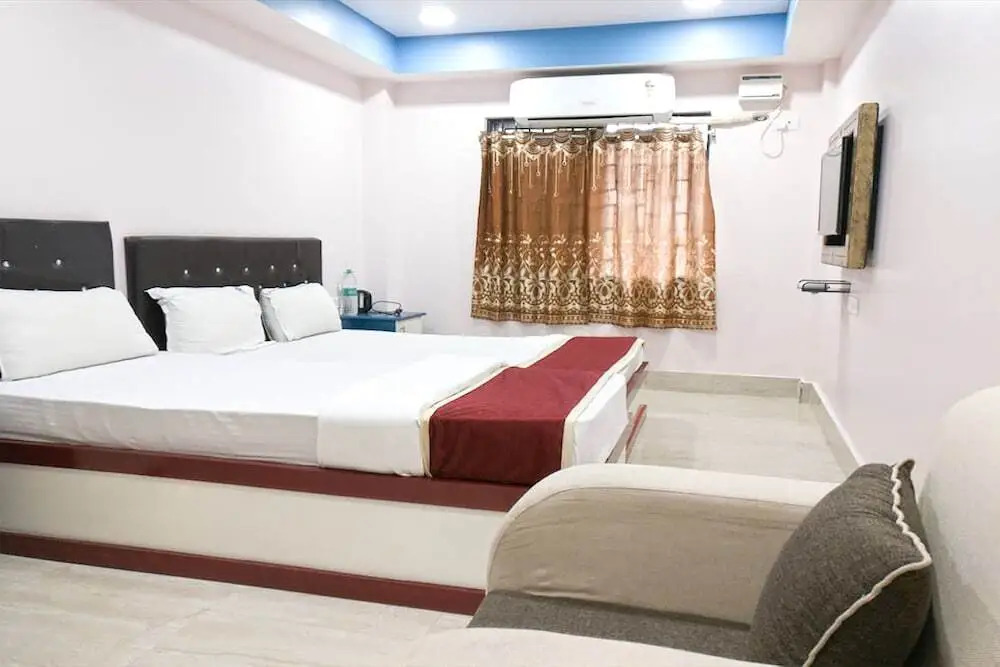 Shree Karpagham Dreams By OYO Rooms