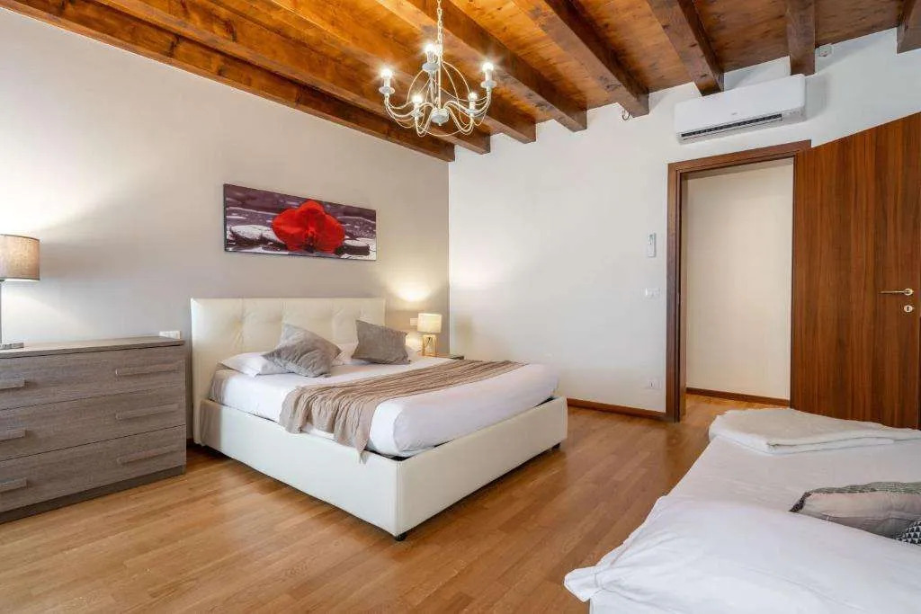 Design Palace Apartment by Wonderful Italy