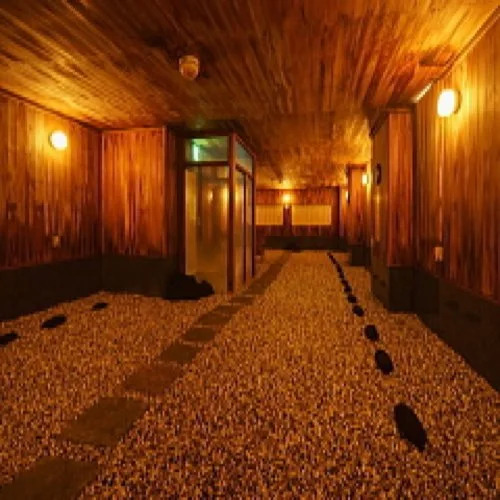 Hotel Hoho "A hotel overlooking the Echigo Plain and the Yahiko mountain range" formerly Hotel Oohashi Yakata-no-Yu