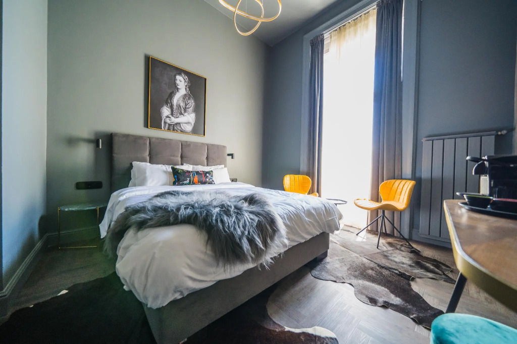 Leo Boutique Rooms