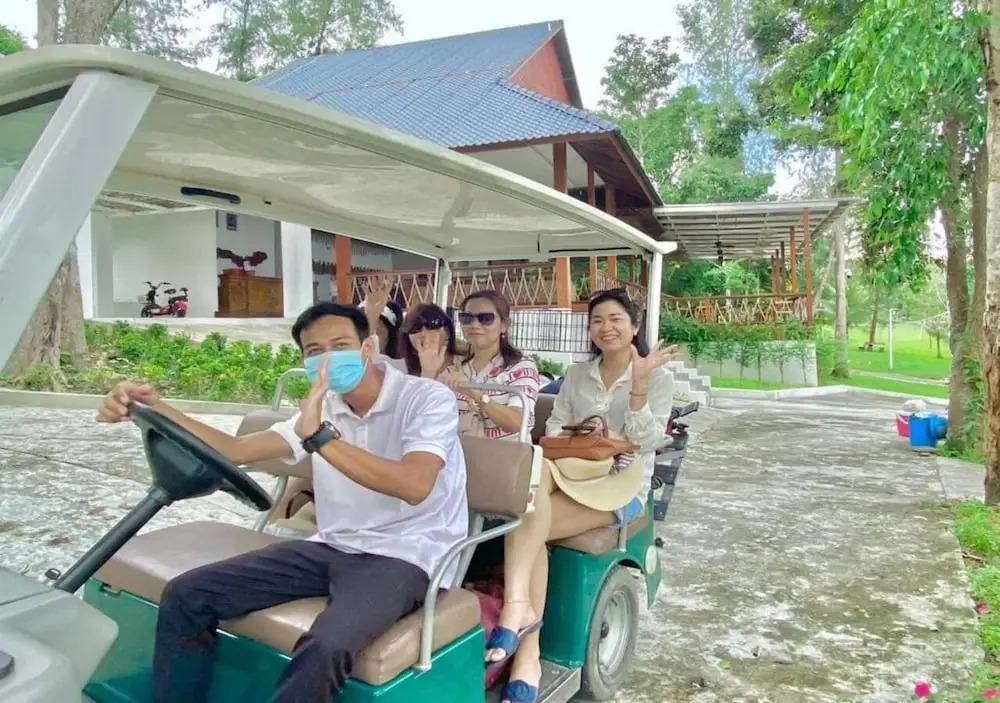 DG ROYAL Resort
