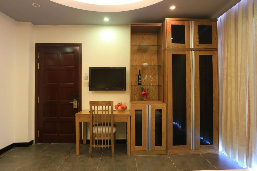 Valentine Hotel