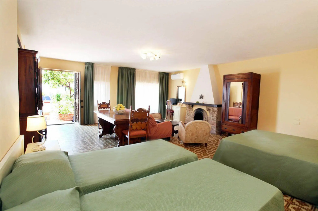 Mendolia Beach Hotel