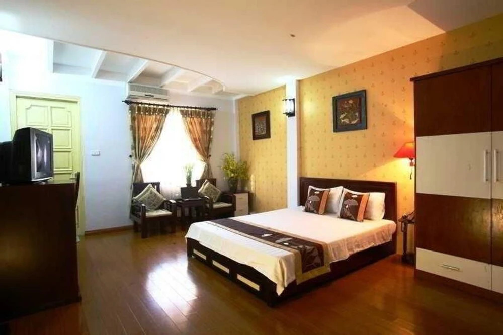 Hanoi Holiday Hotel