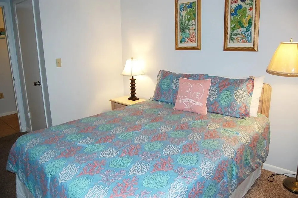 Island Sunrise 663 2 Bedroom Condo
