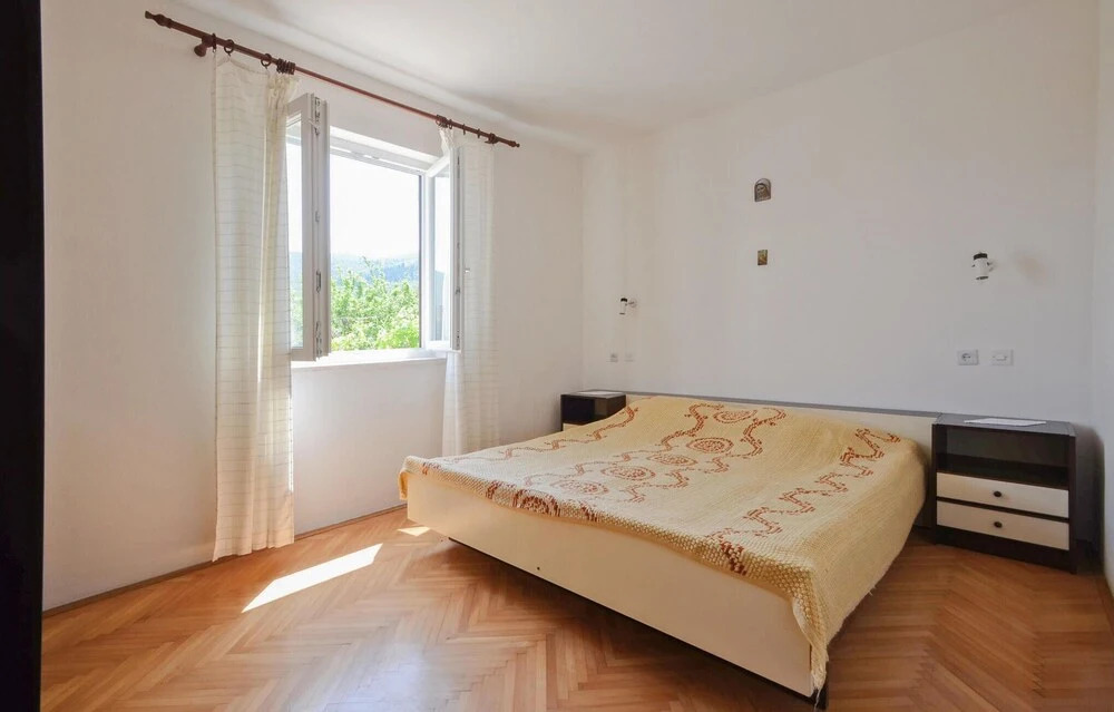 Amazing Apartment in Racisce With Wifi and 1 Bedrooms