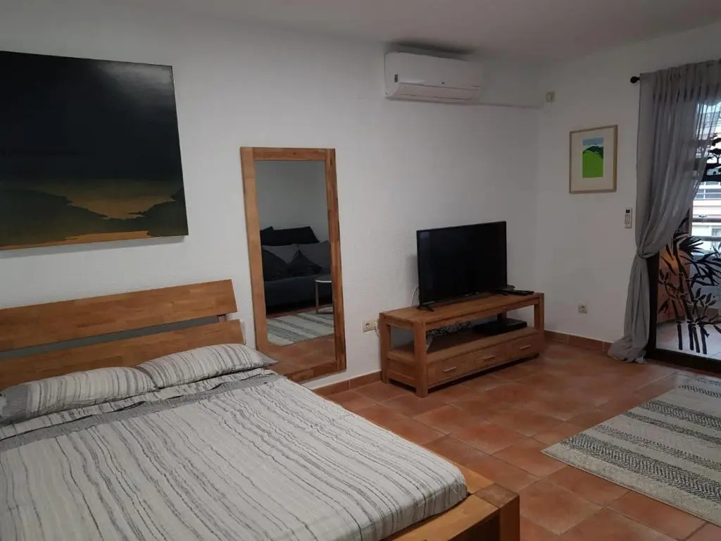 Estudio en el centro de San Juan de Alicante