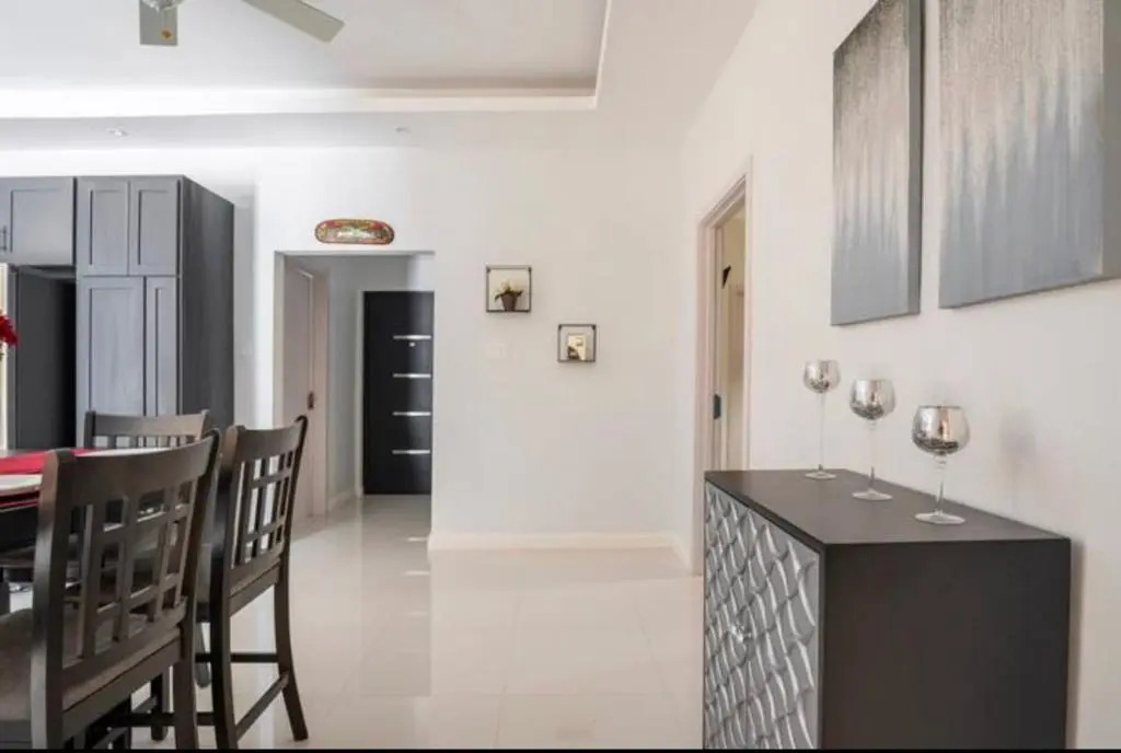 Luxurious Villa Royale- 5 min drive to Ocho Rios