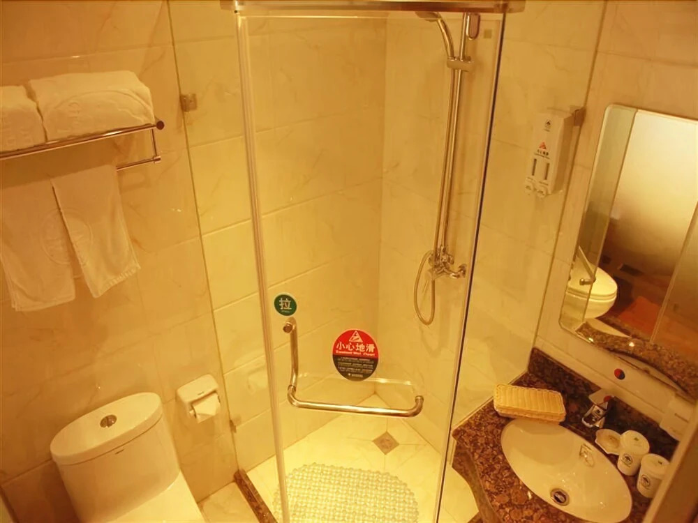 GreenTree Inn Tianjin Heping Road Department Store Shell Hotel